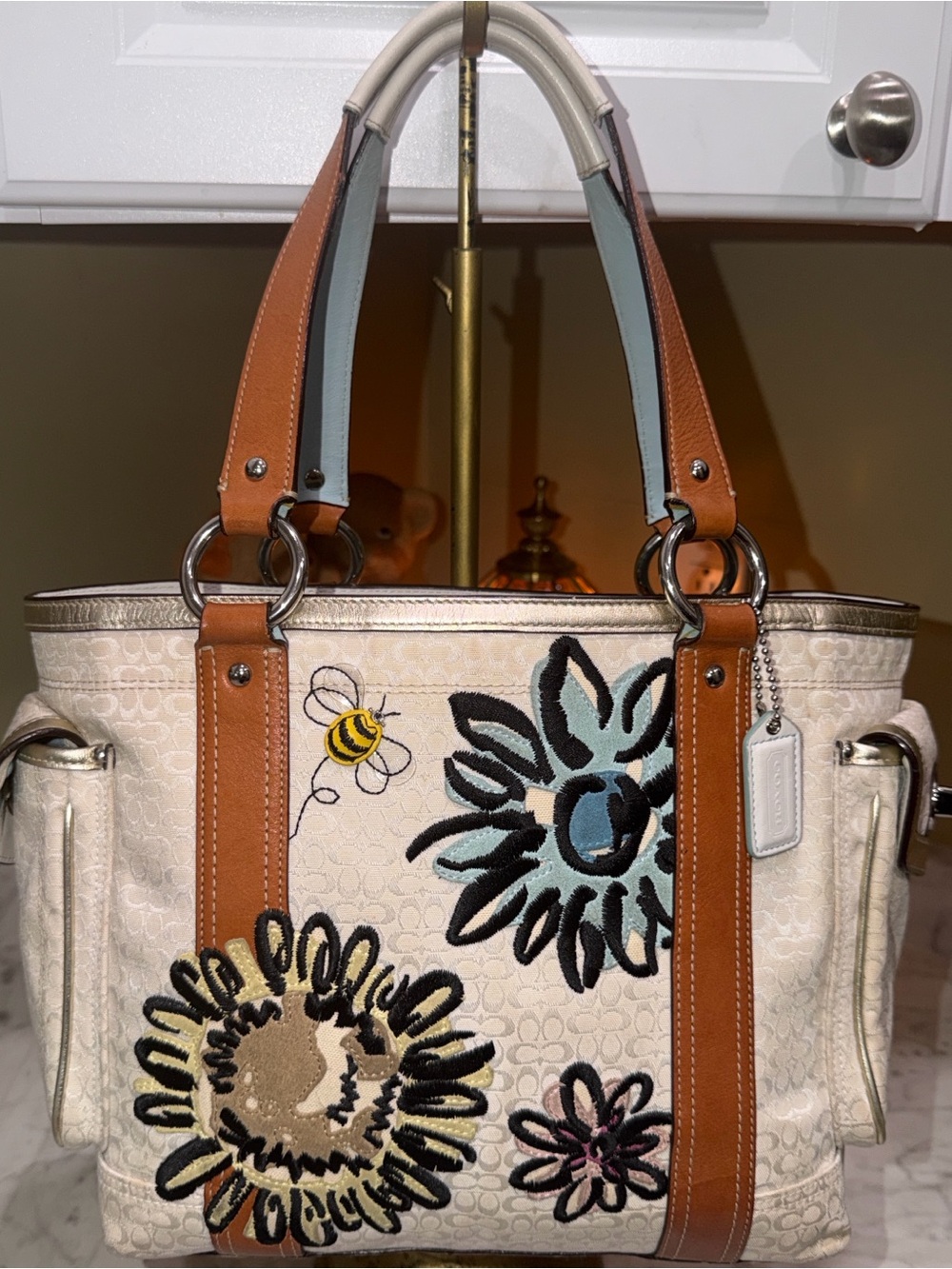 Vintage rare limited edition coach bumblebee tote 2006 y2k cream color leather